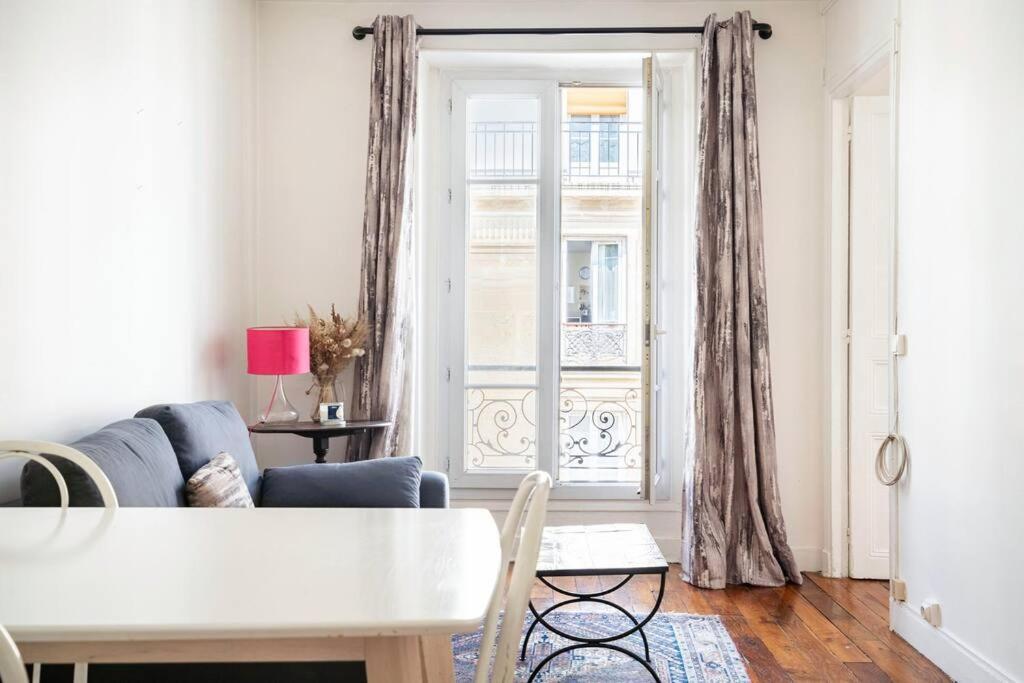 Paris' Sunny Nest Appartement Parijs